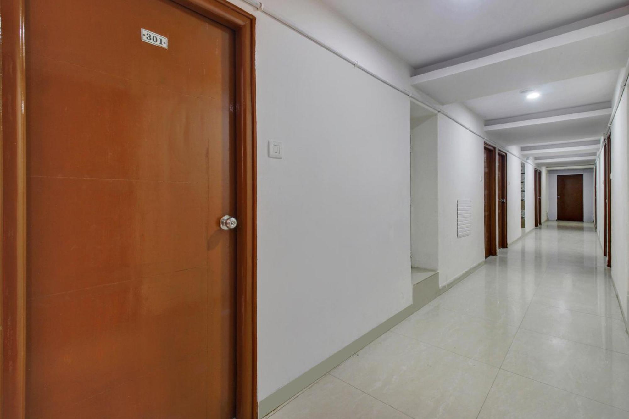 Hotel Collection O Sai Krupa Hyderabad Esterno foto